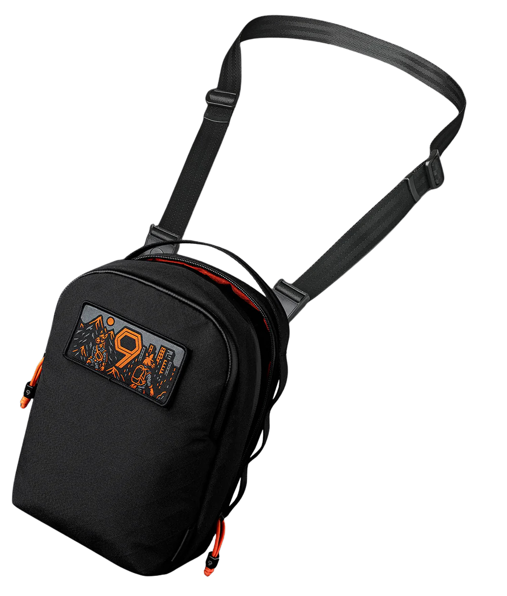 Metro Sling Max 側肩包｜限量9周年紀念版