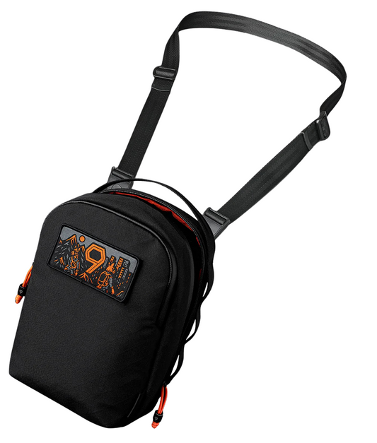 Metro Sling Max 側肩包｜限量9周年紀念版