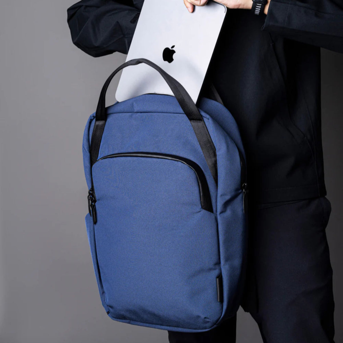 可搭配 Alpaka HUB 系統，增加收納靈活度