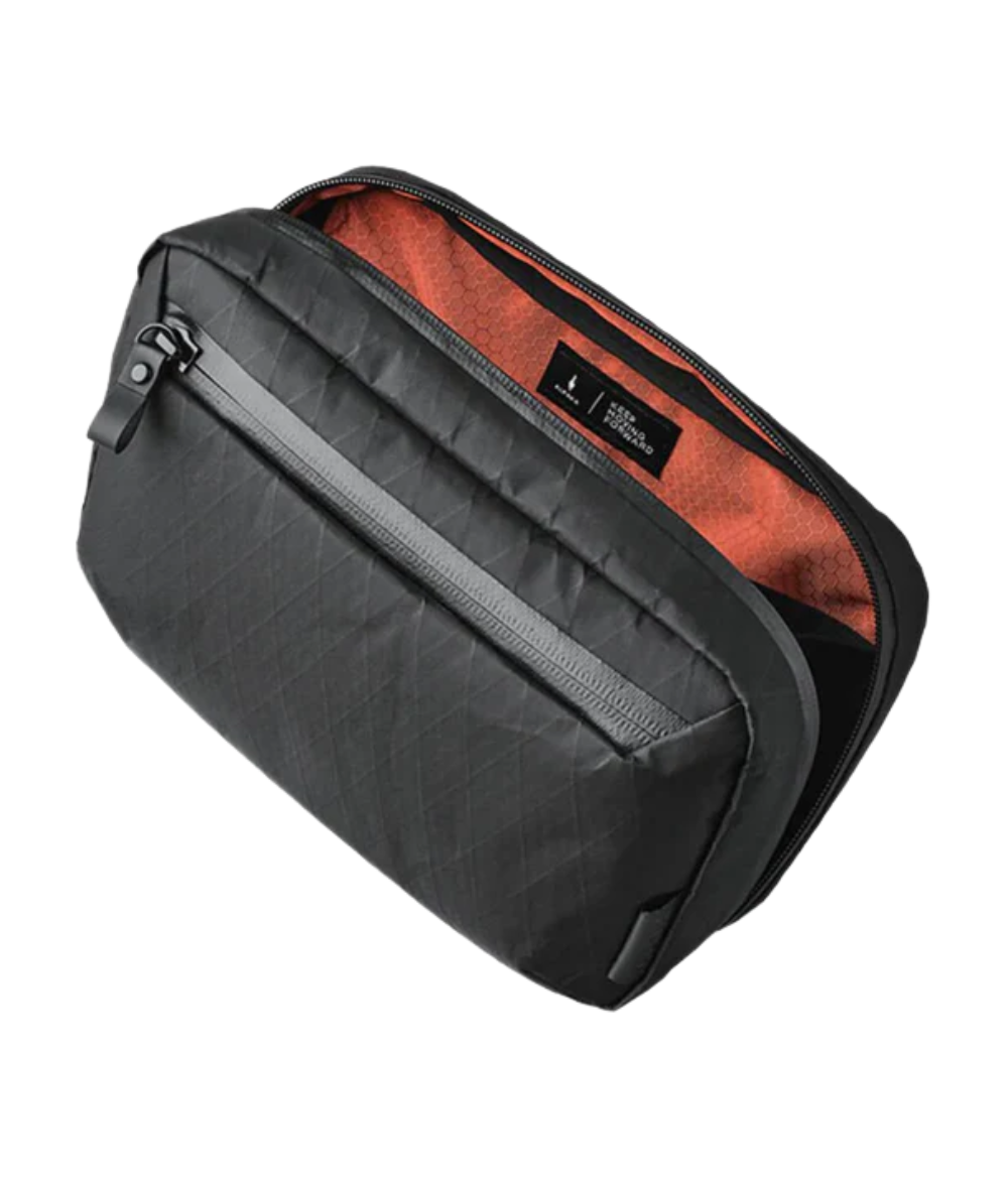 Elements Tech Case V2 收納包｜附帶肩帶