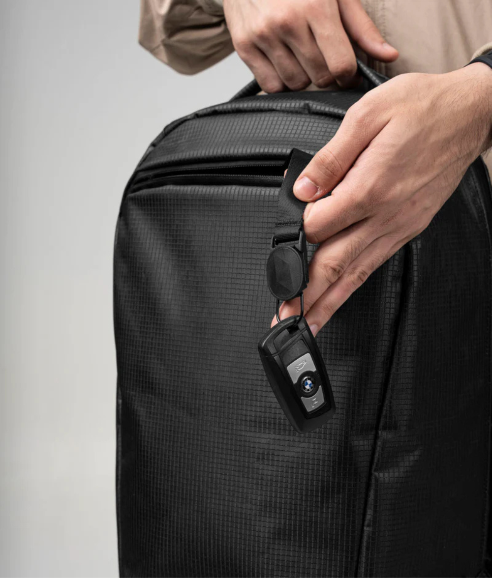 Alpaka Momentum Backpack 超輕通勤背包 22L