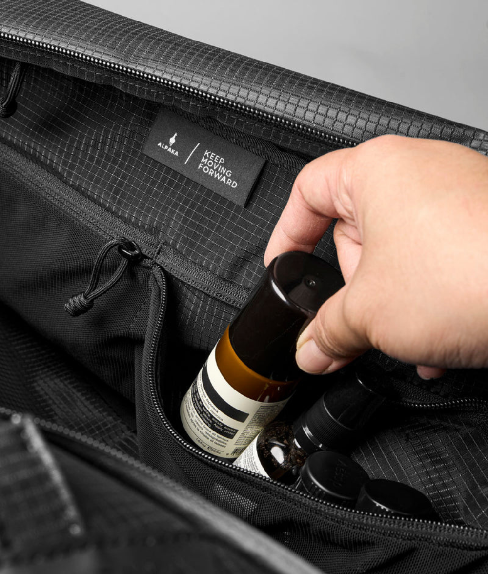 Alpaka Momentum Duffel 35L超輕旅行袋