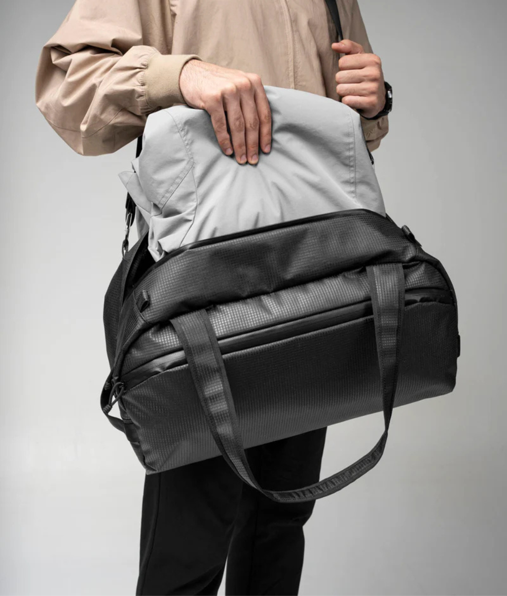 Alpaka Momentum Duffel 35L超輕旅行袋