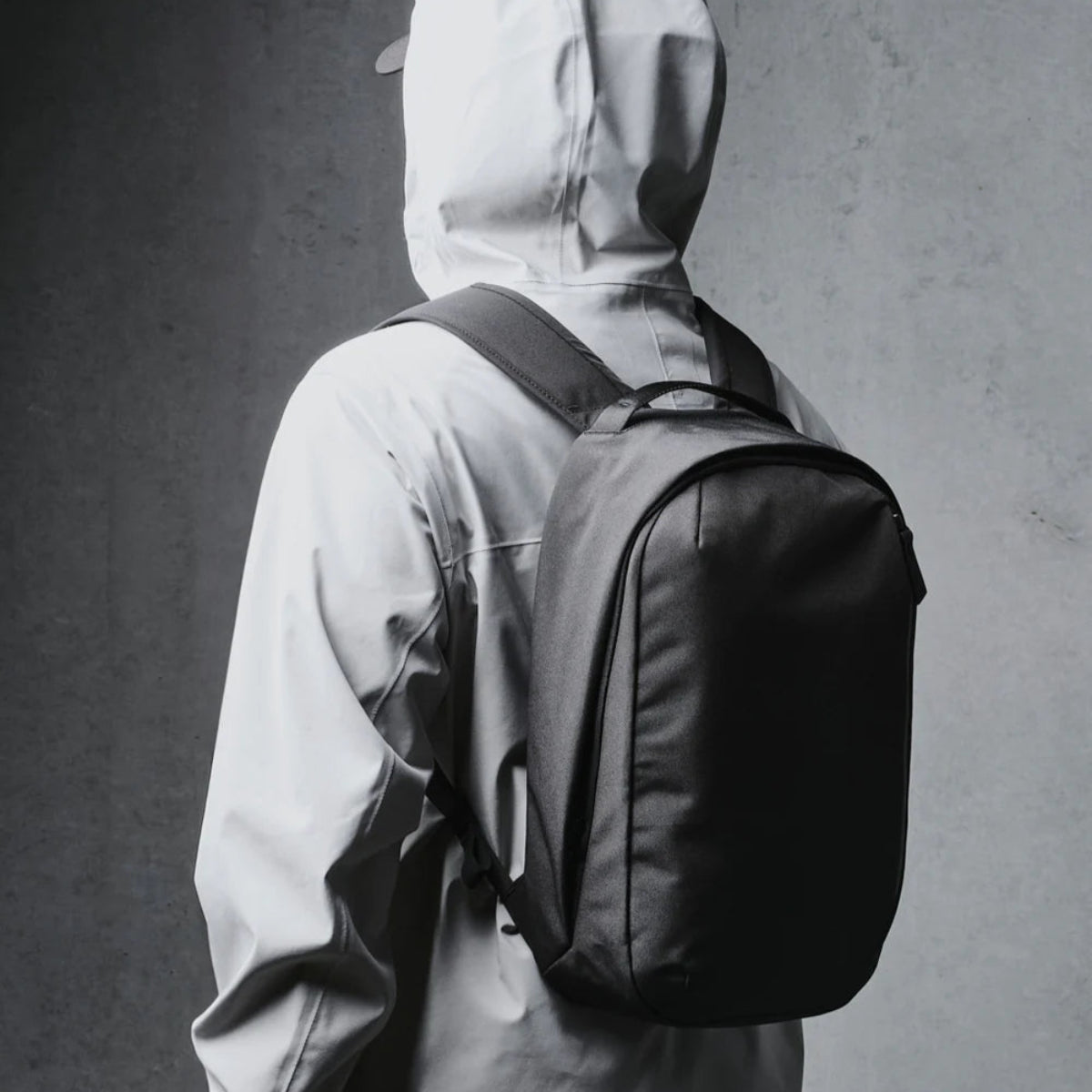 極簡現代外觀 - 簡約時尚設計，適合都市生活與商務場景