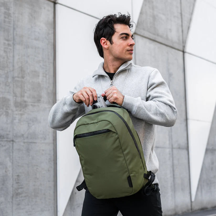 Aero Pack 後背包 16L