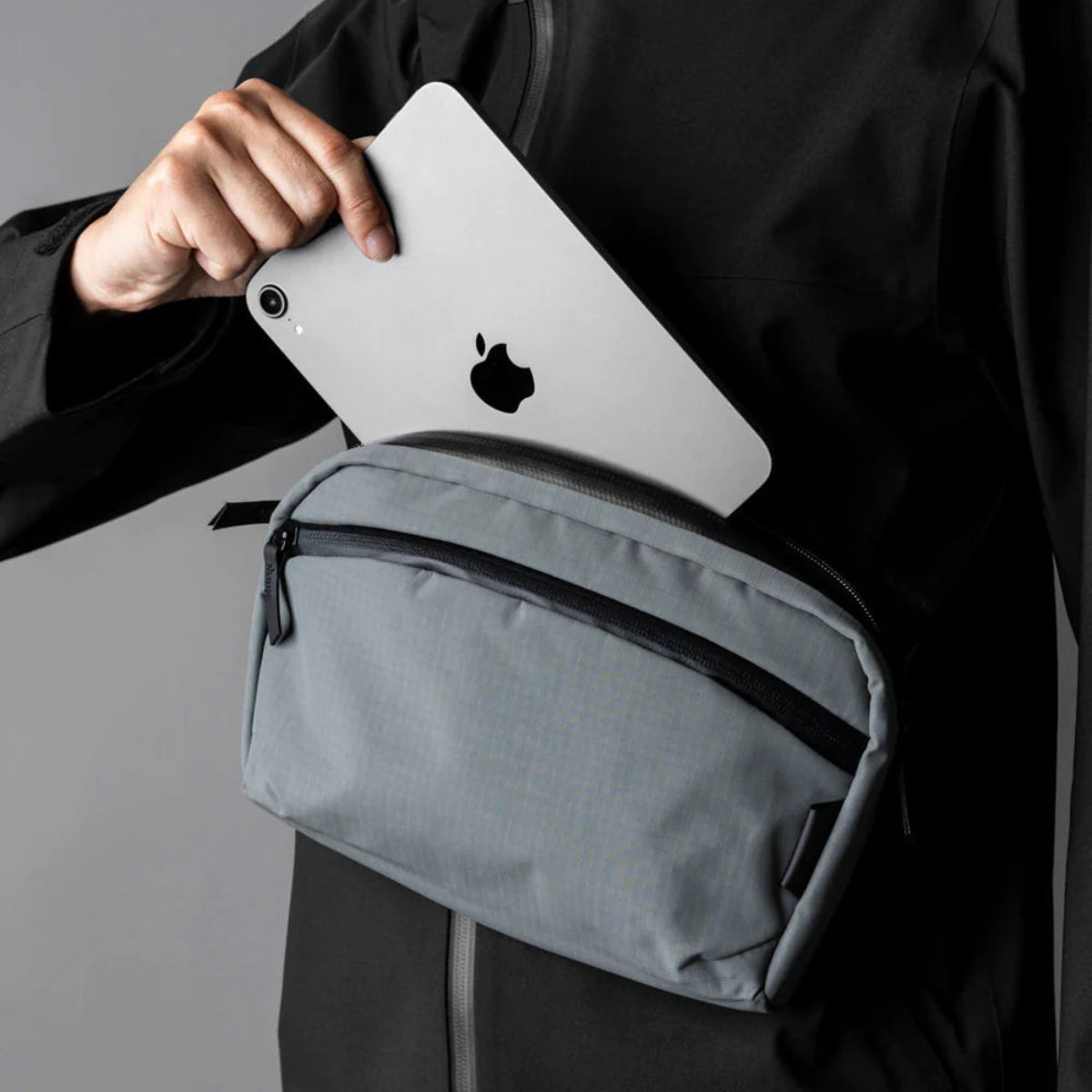 設計實用且時尚 - 簡約且現代的外觀，適合 日常使用、通勤、旅行等多種場合