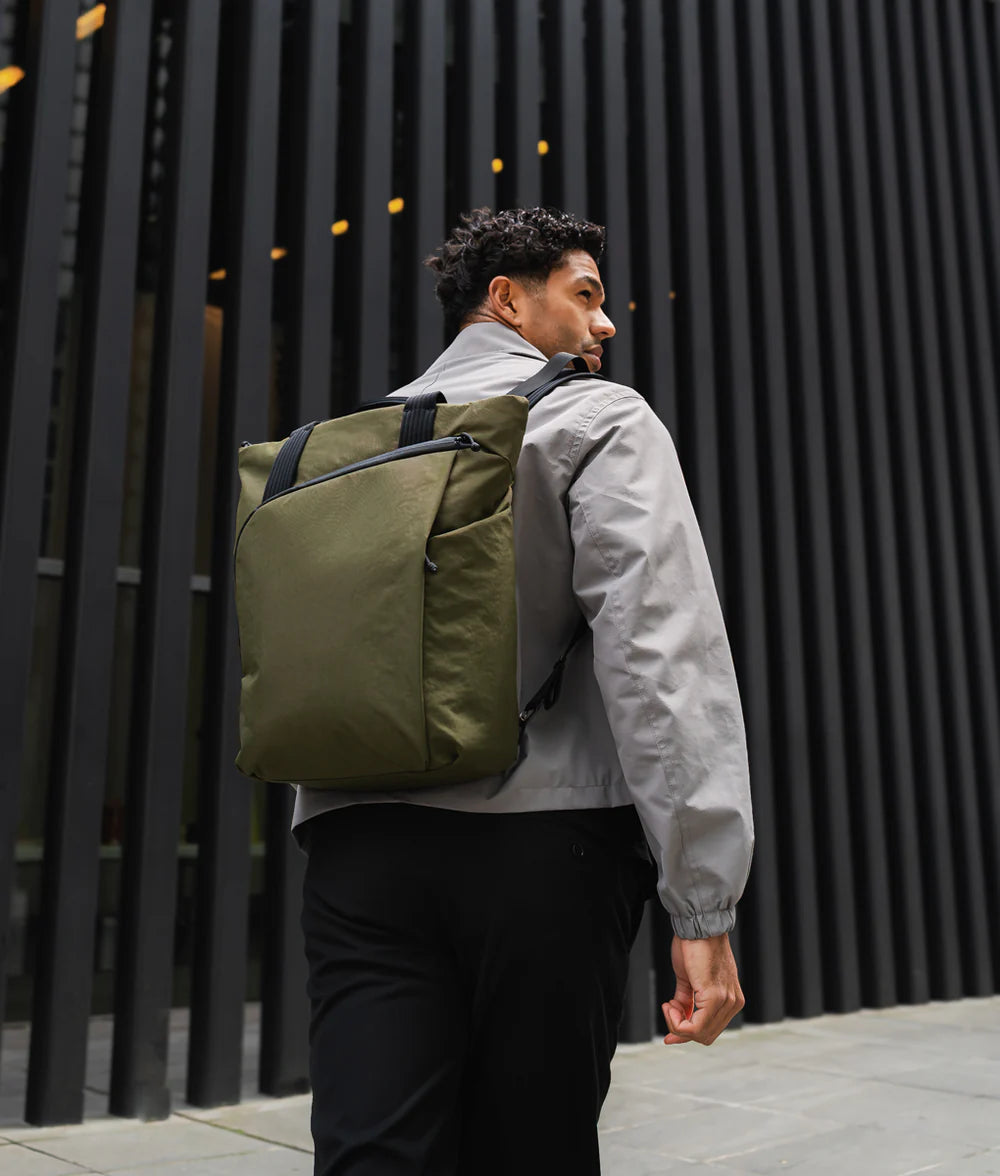 Alpaka Flow Totepack 多功能背包手提包