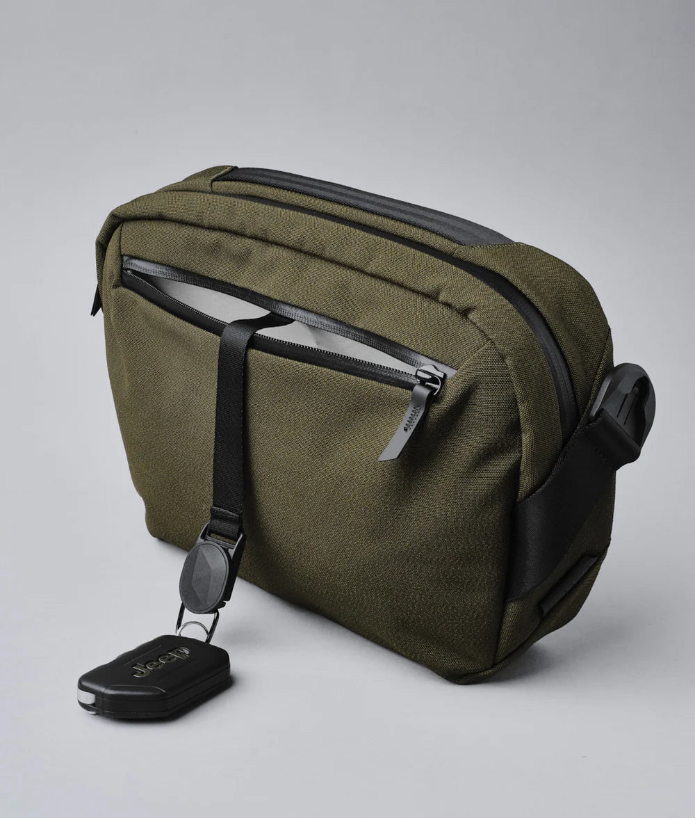 Go Sling 側背包｜適用於 iPad Pro 11英寸