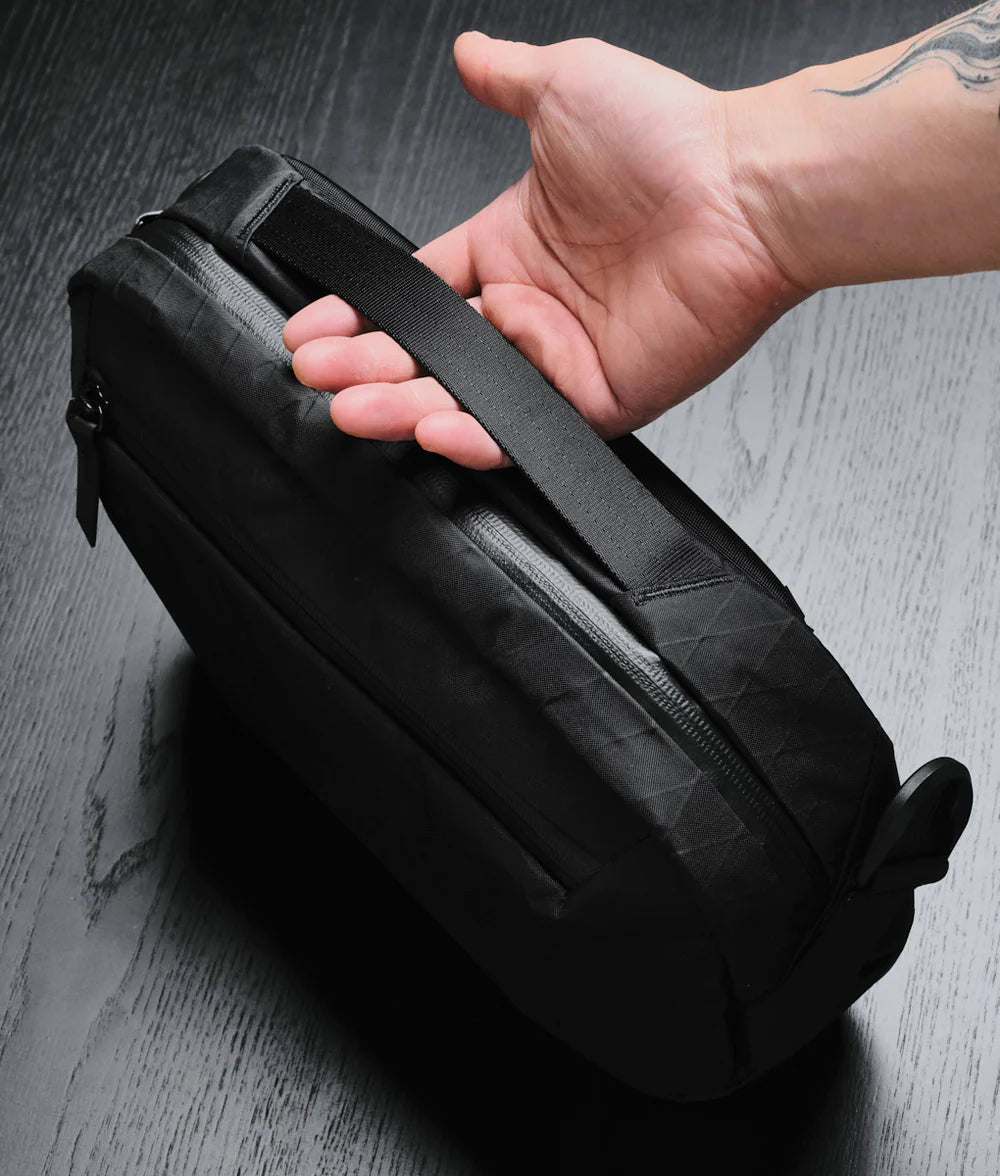 Go Sling 側背包｜適用於 iPad Pro 11英寸