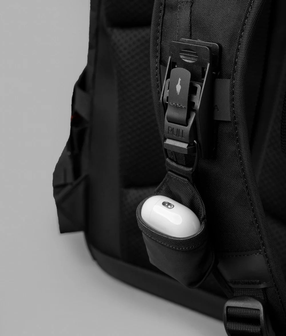 Hub Earbuds Pouch｜磁吸耳機袋 840D