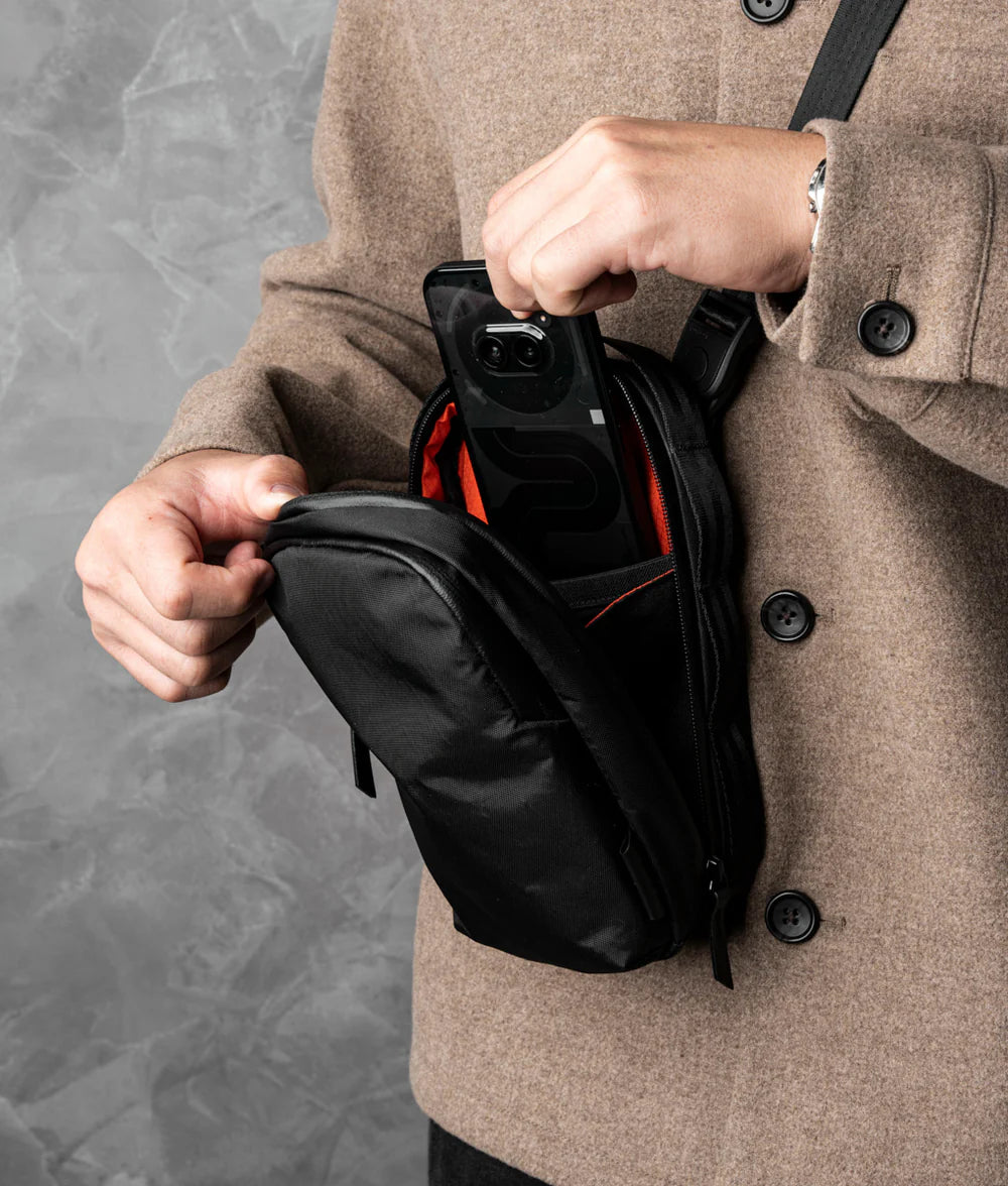 Metro Sling V2 側肩包二代 X-Pac｜輕量防水耐用