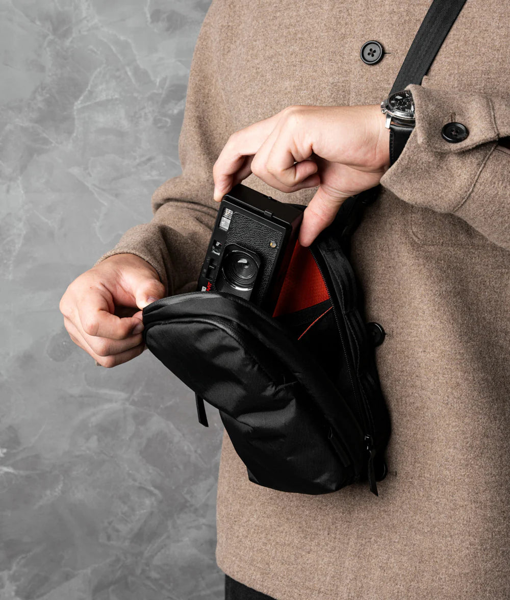 Metro Sling V2 側肩包二代 X-Pac｜輕量防水耐用