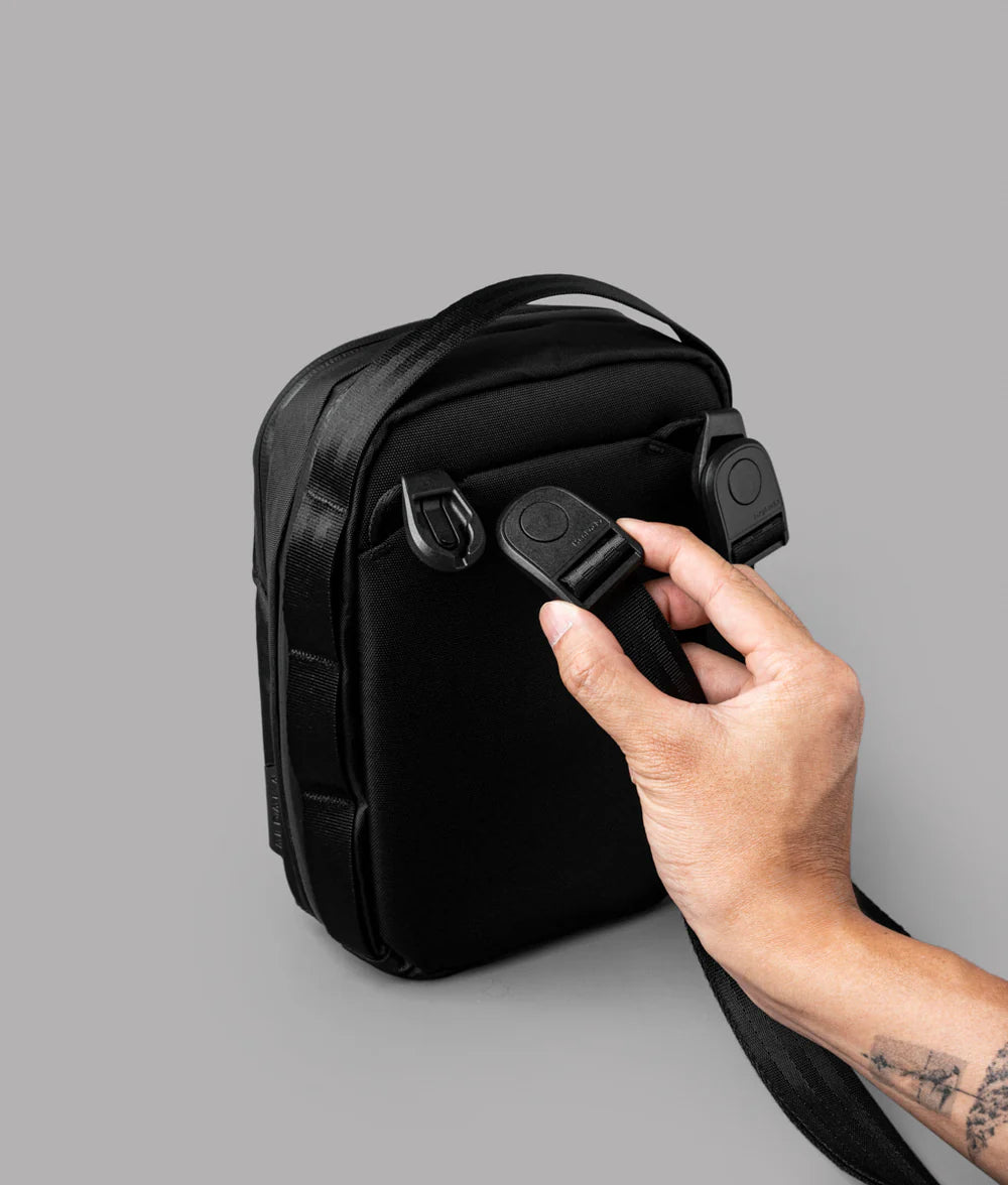 Metro Sling V2 側肩包二代 X-Pac｜輕量防水耐用