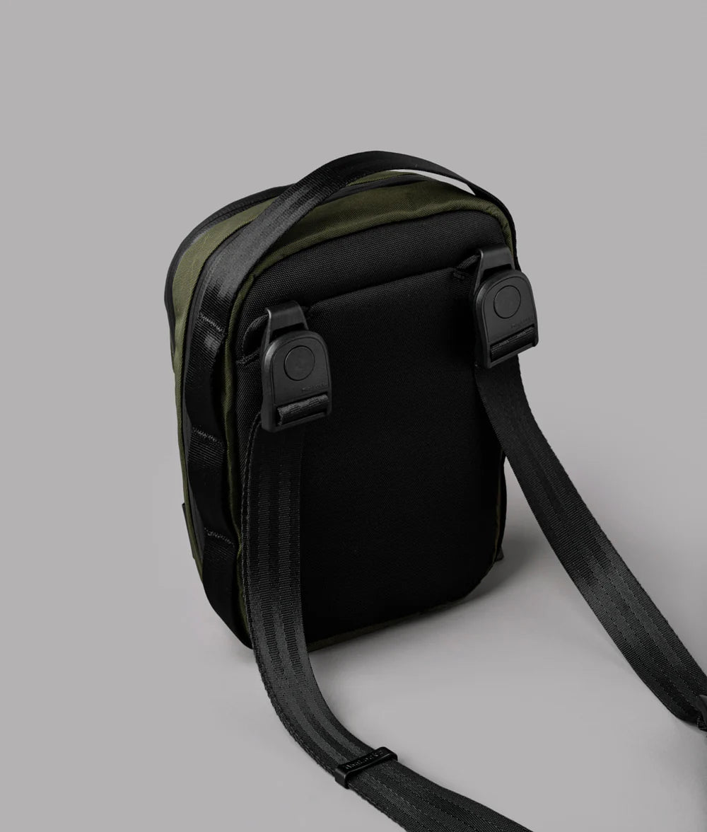 Metro Sling V2 側肩包二代 X-Pac｜輕量防水耐用