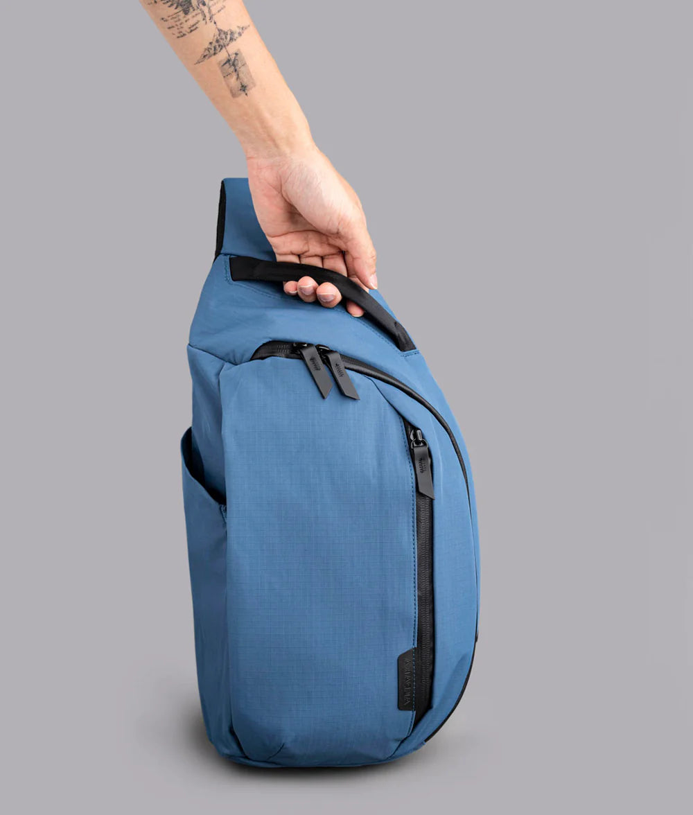 Alpaka Metro Crossbody 肩背包 7.5L