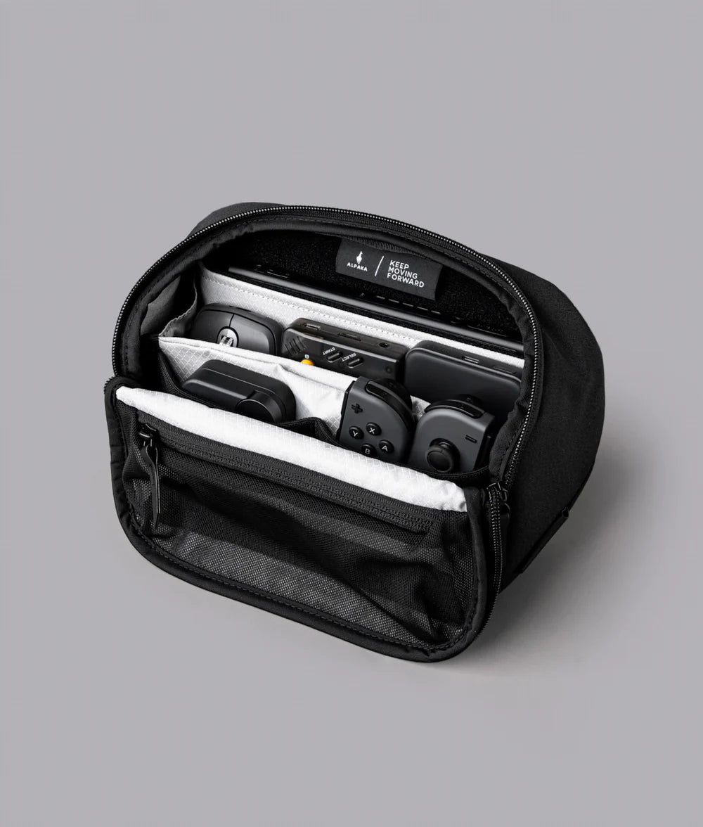 彈性內部隔層與滑袋