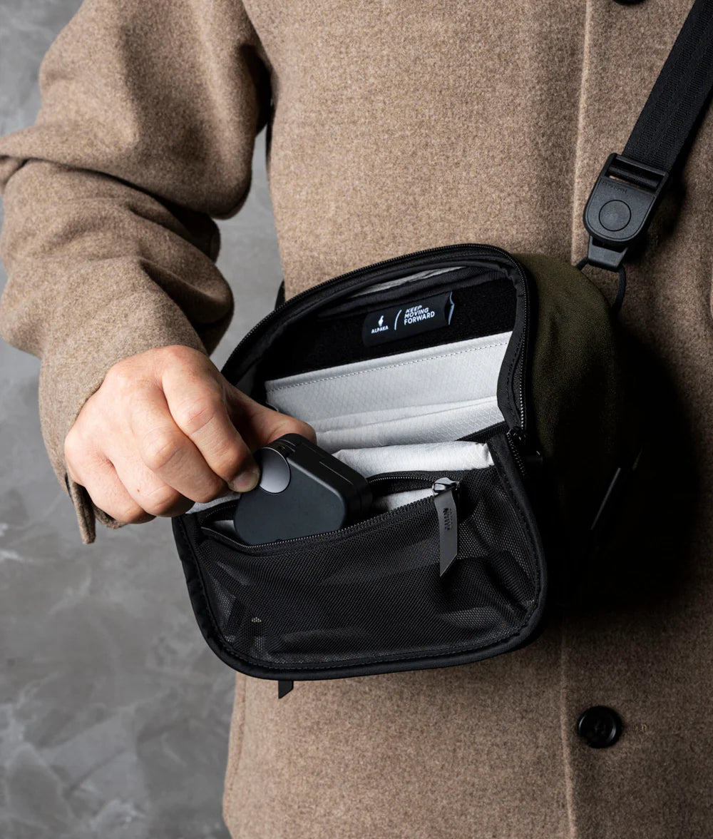 彈性內部隔層與滑袋