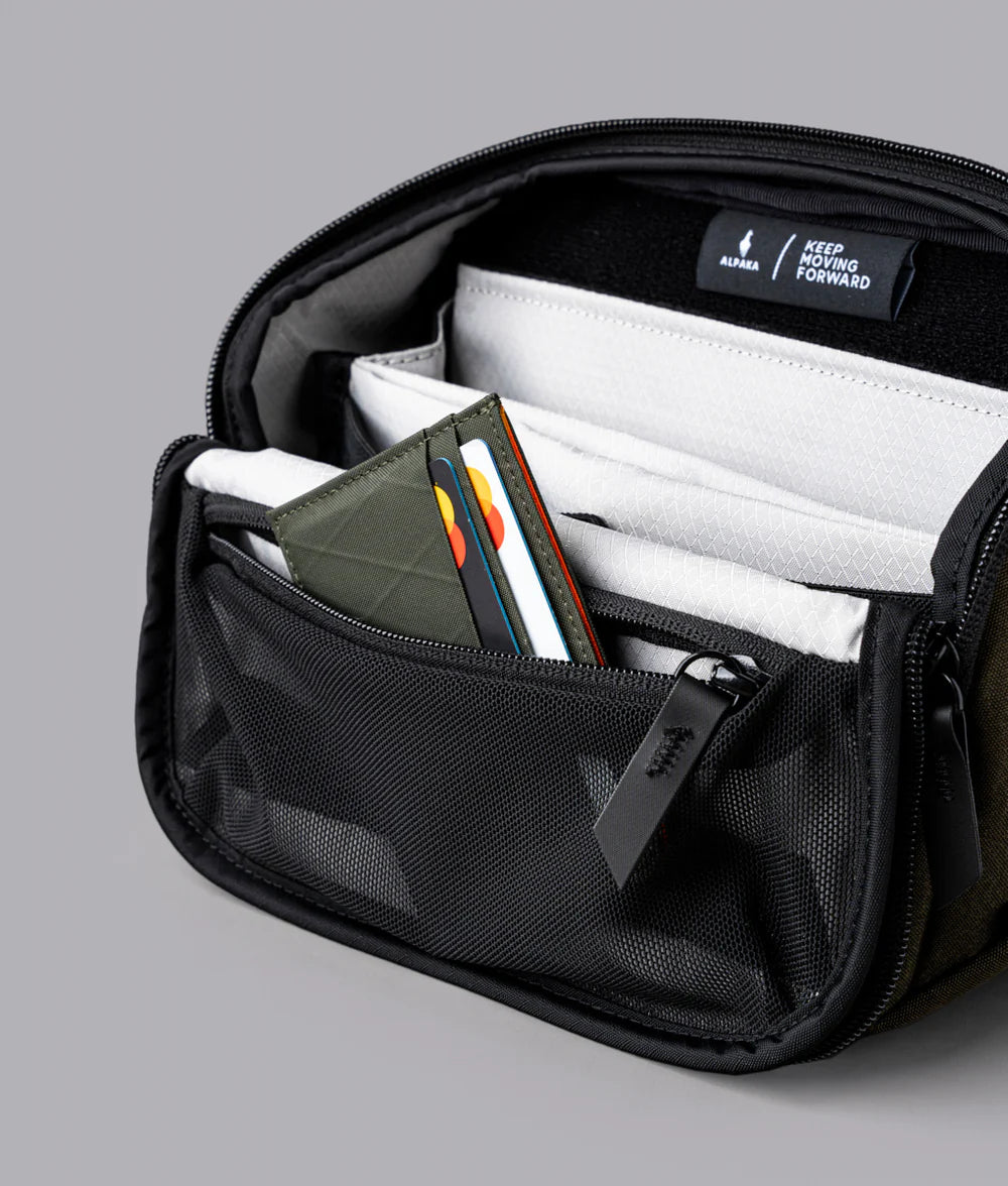 彈性內部隔層與滑袋