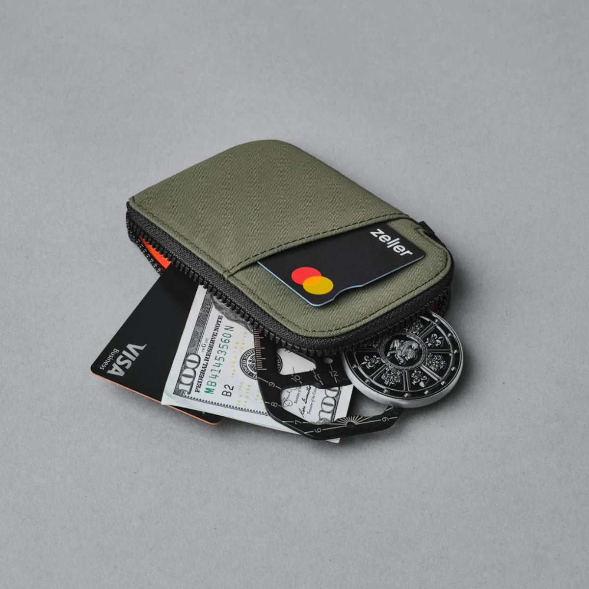 防污設計 - 材質易清潔，保持長久美觀