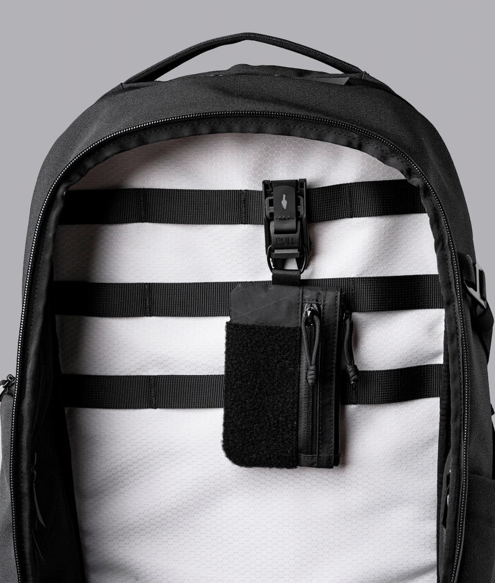 相容於 HUB 生態系統