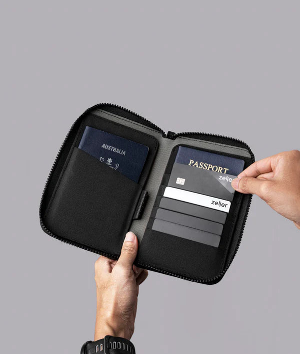 Alpaka Zip Passport Wallet 多功能護照錢包