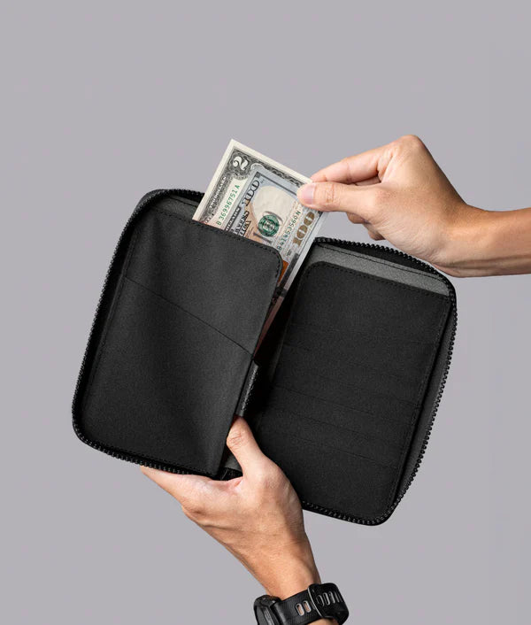 Alpaka Zip Passport Wallet 多功能護照錢包