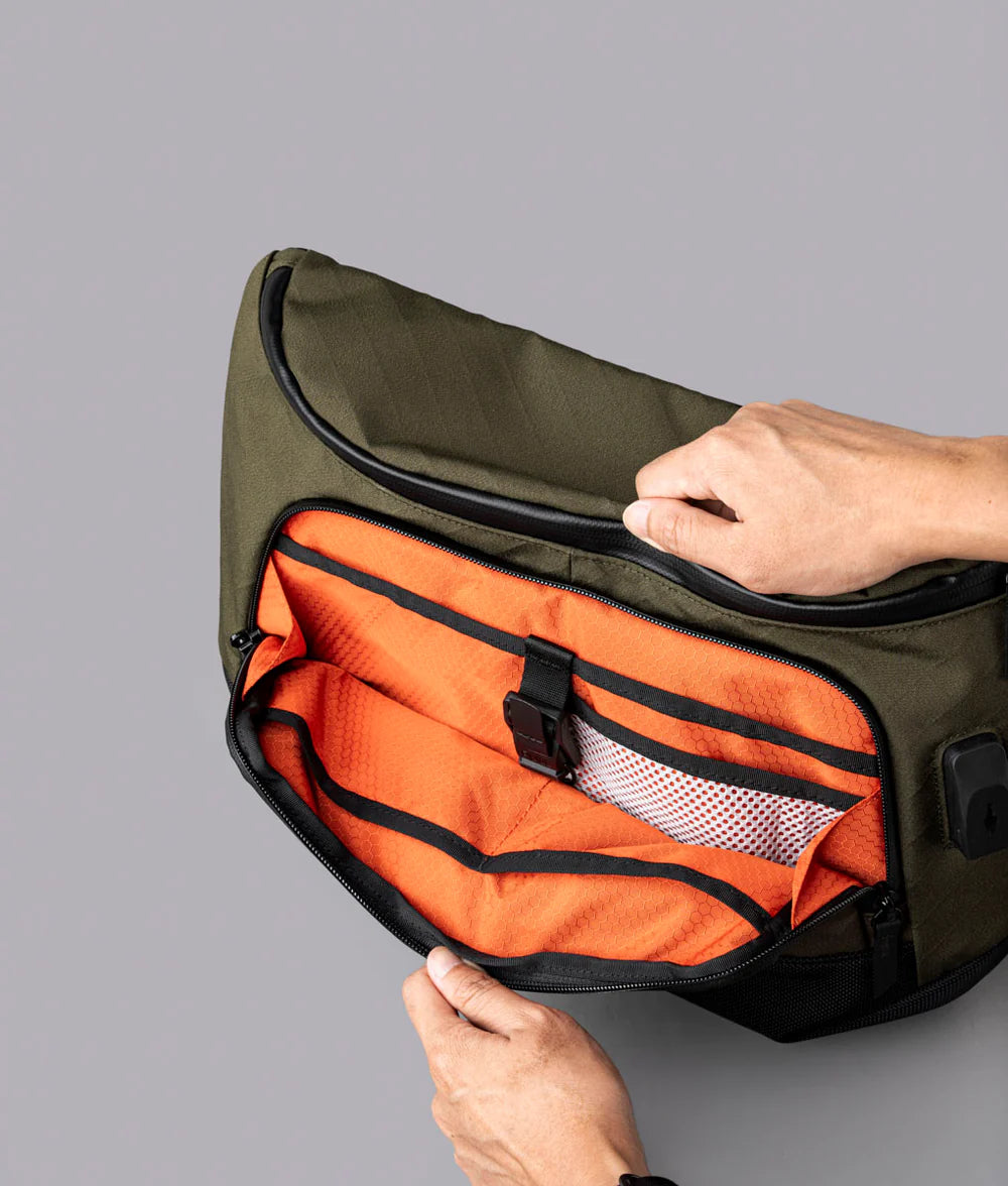 Bravo Sling Max V2 側肩包