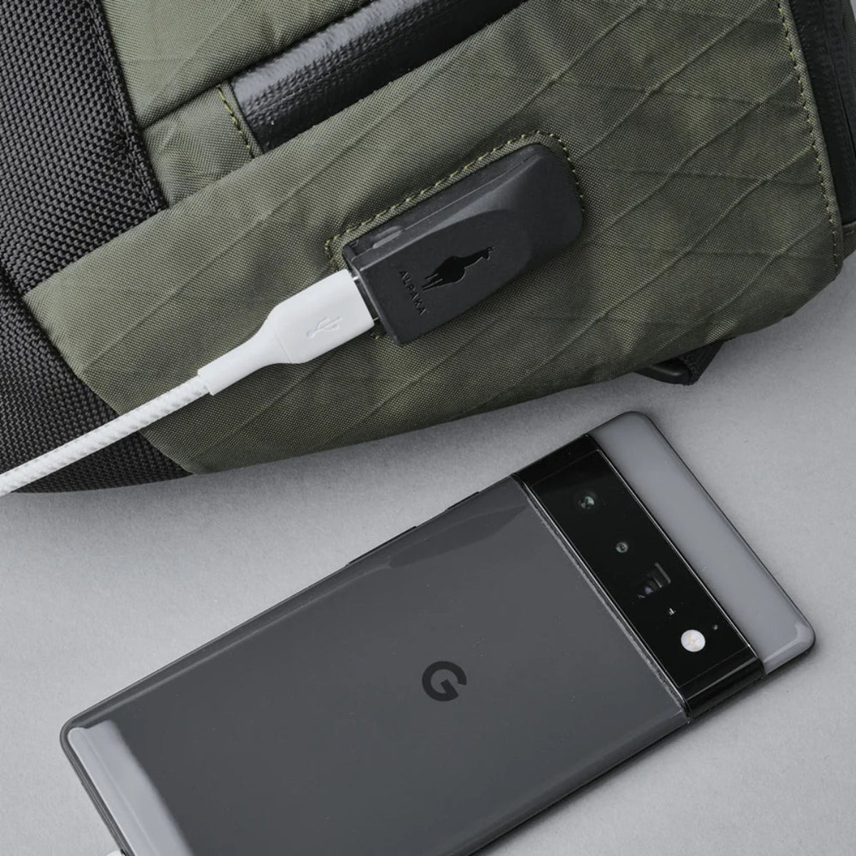 Alpaka Bravo Sling Max V2 側肩包｜限量黑色防水款